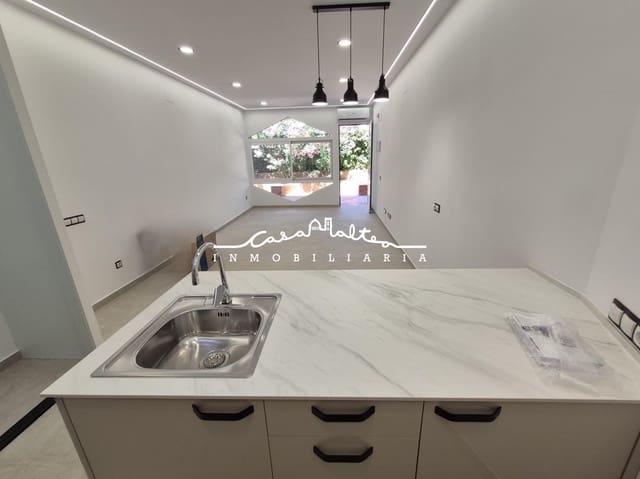 1 soveværelse Studio til salg i Playa Levante, Benidorm - € 1.000.000 (Ref: 9945882)