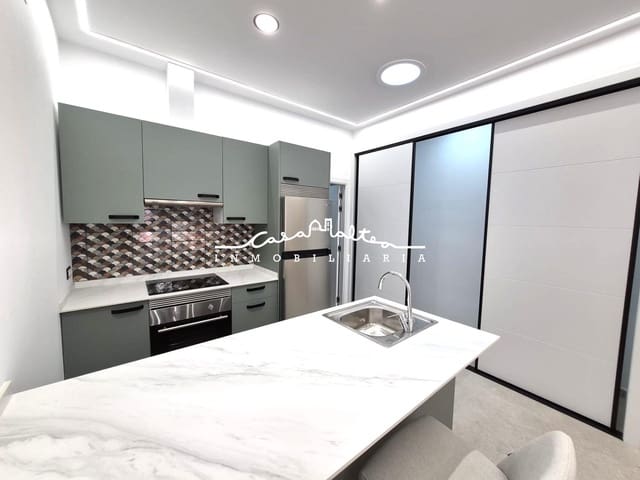 1 soveværelse Studio til salg i Playa Levante, Benidorm - € 1.000.000 (Ref: 9945882)