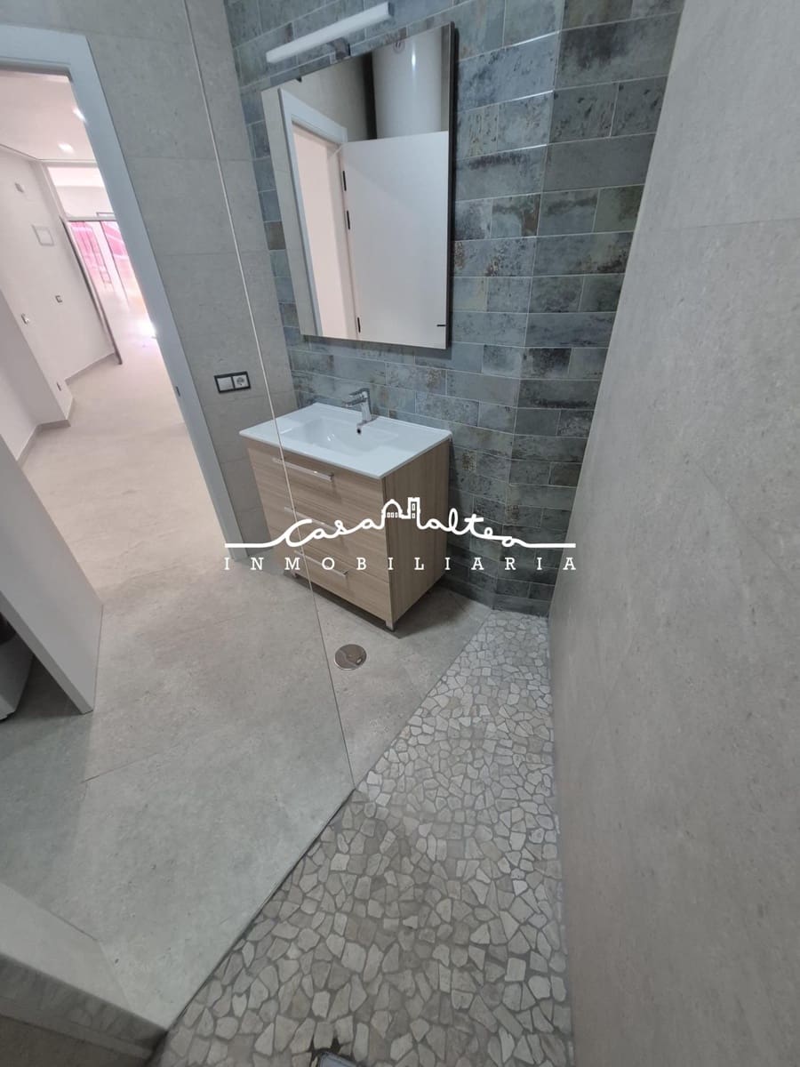1 soveværelse Studio til salg i Benidorm - € 1.000.000 (Ref: 9945882)