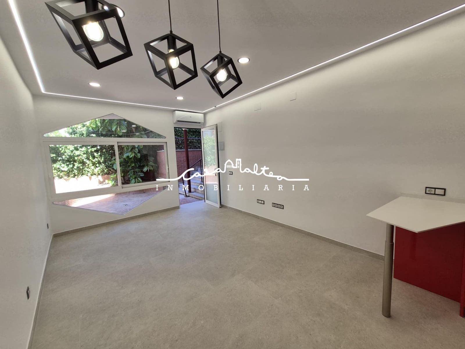 1 soveværelse Studio til salg i Benidorm - € 1.000.000 (Ref: 9945882)