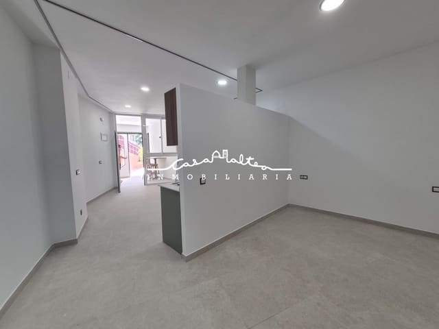 1 soveværelse Studio til salg i Playa Levante, Benidorm - € 1.000.000 (Ref: 9945882)