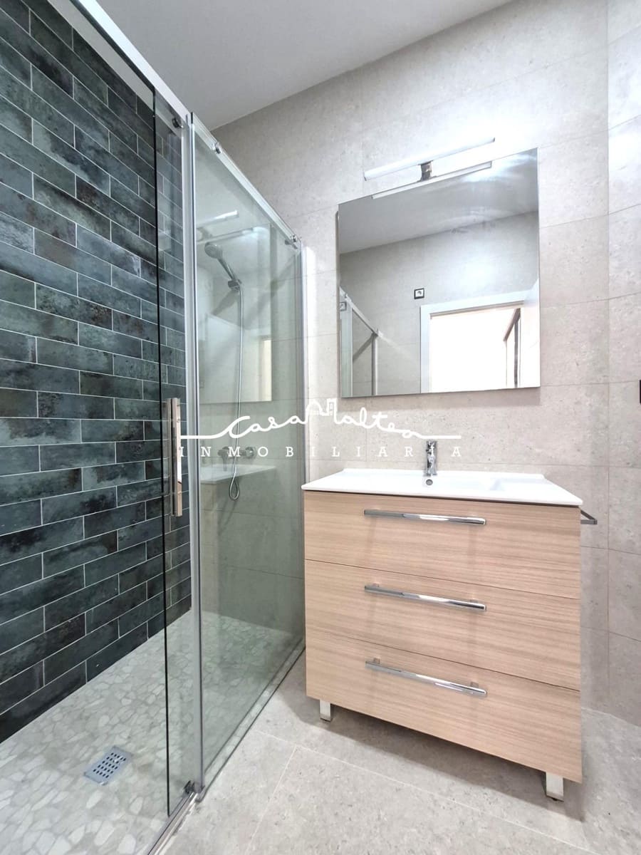 1 soveværelse Studio til salg i Benidorm - € 1.000.000 (Ref: 9945882)