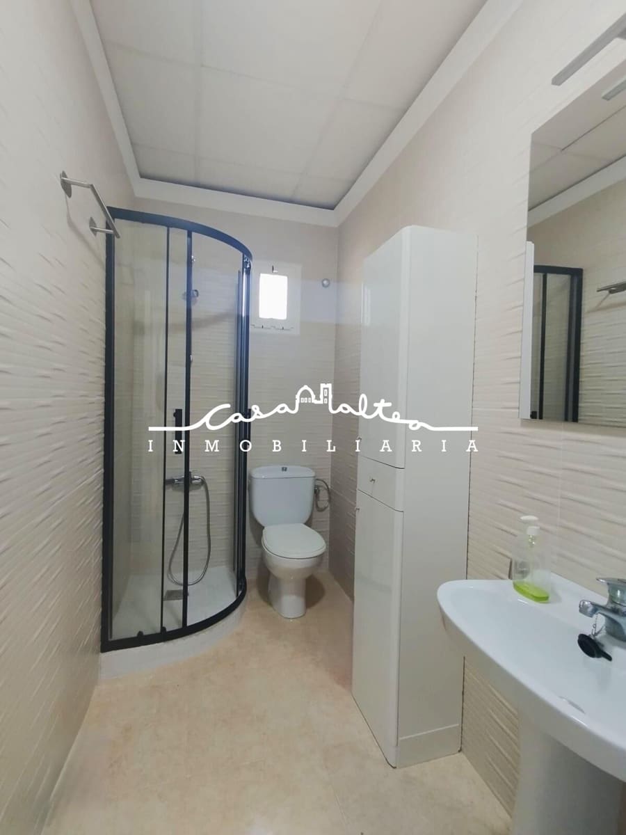 1 soveværelse Lejlighed til leje i Altea - € 800 (Ref: 9948063)