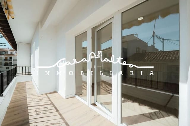 Piso de 4 habitaciones en Altea en venta - 325.000 € (Ref: 9949934)