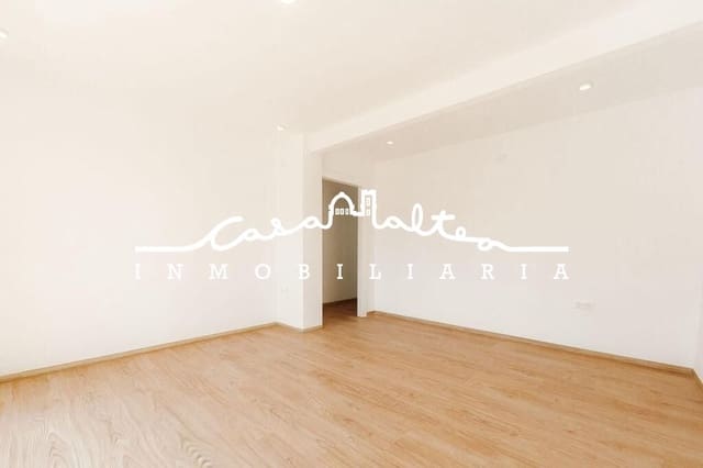 Piso de 4 habitaciones en Altea en venta - 325.000 € (Ref: 9949934)