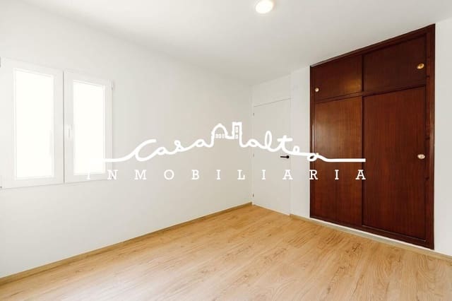 Piso de 4 habitaciones en Altea en venta - 325.000 € (Ref: 9949934)