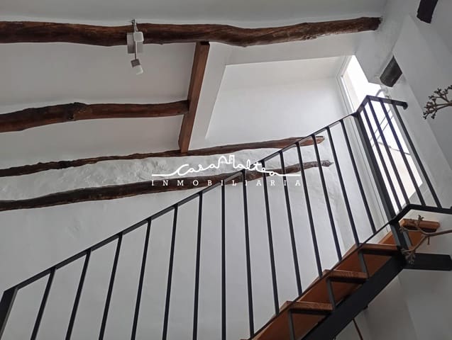 3 soveværelse Byhus til leje i Callosa d'En Sarrià - € 950 (Ref: 9975569)