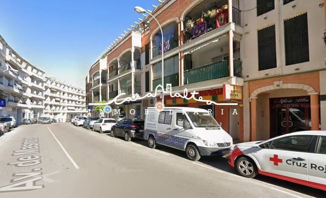 3 bedroom Flat for sale in Calpe / Calp - € 260,000 (Ref: 9985086)