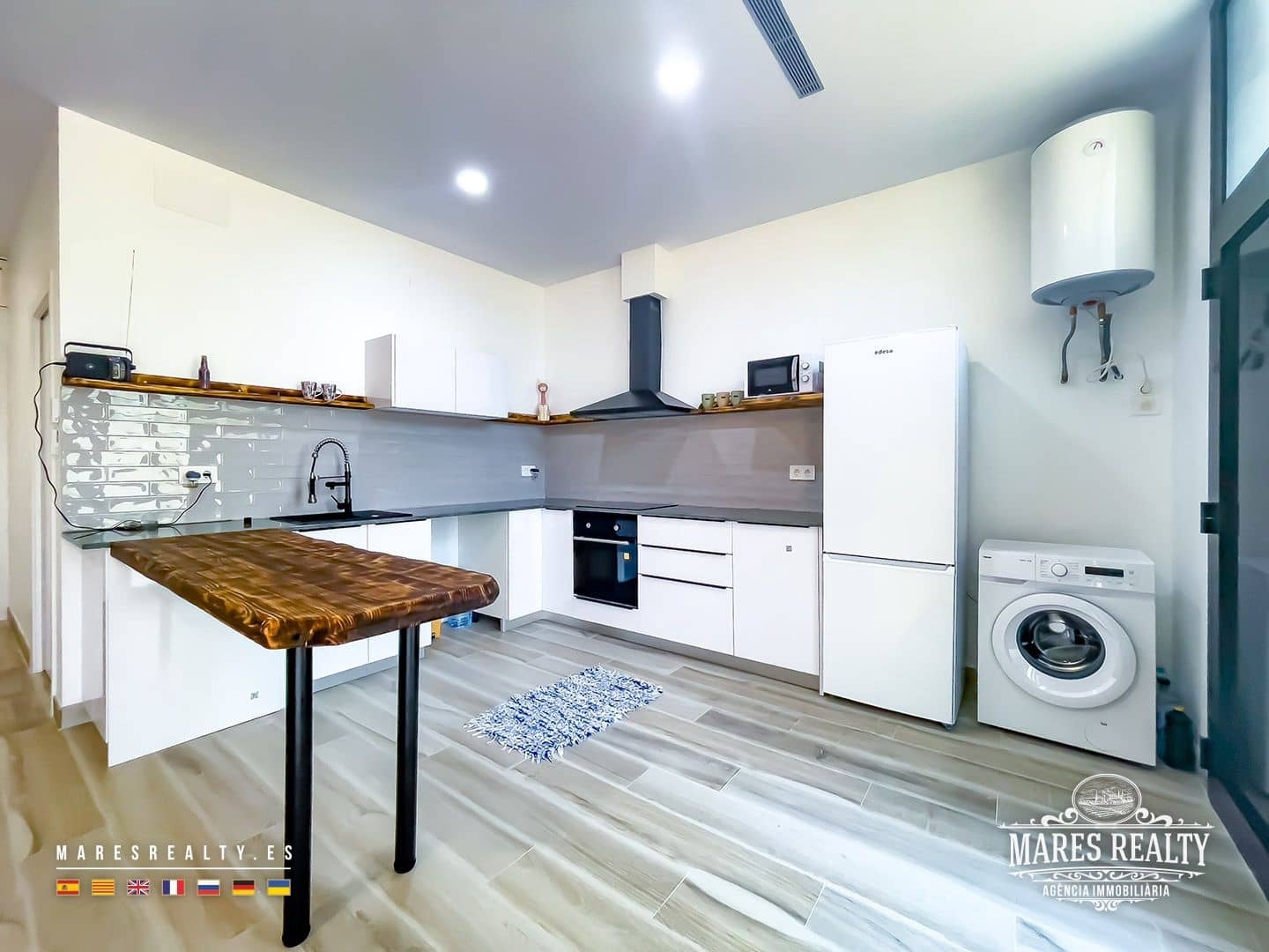 2 bedroom Flat for sale in Malgrat de Mar - € 159,000 (Ref: 10021931)