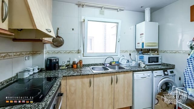 3 slaapkamer Flat te koop in Lloret de Mar met garage - € 215.000 (Ref: 10025066)
