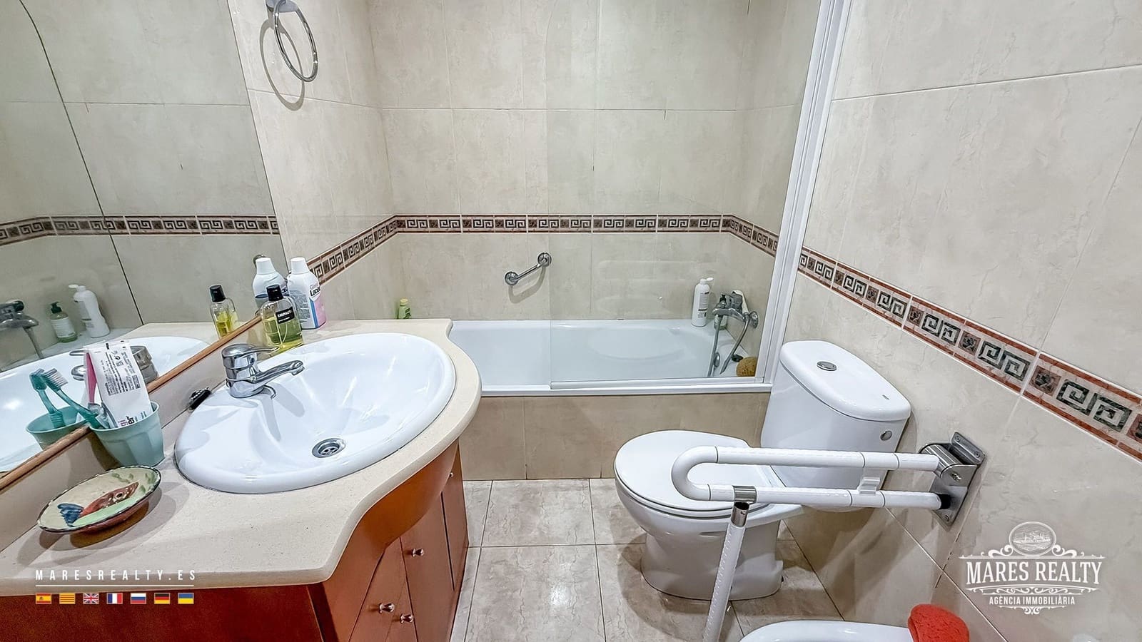 3 Zimmer Wohnung zu verkaufen in Lloret de Mar mit Garage - 215.000 € (Ref: 10025066)