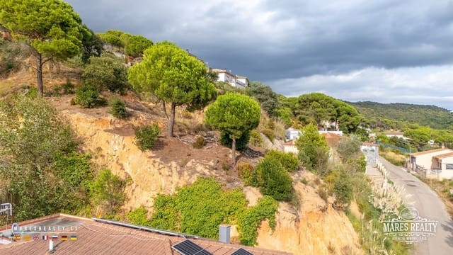 Mark till salu i Lloret de Mar - 37 000 € (Ref: 10036320)