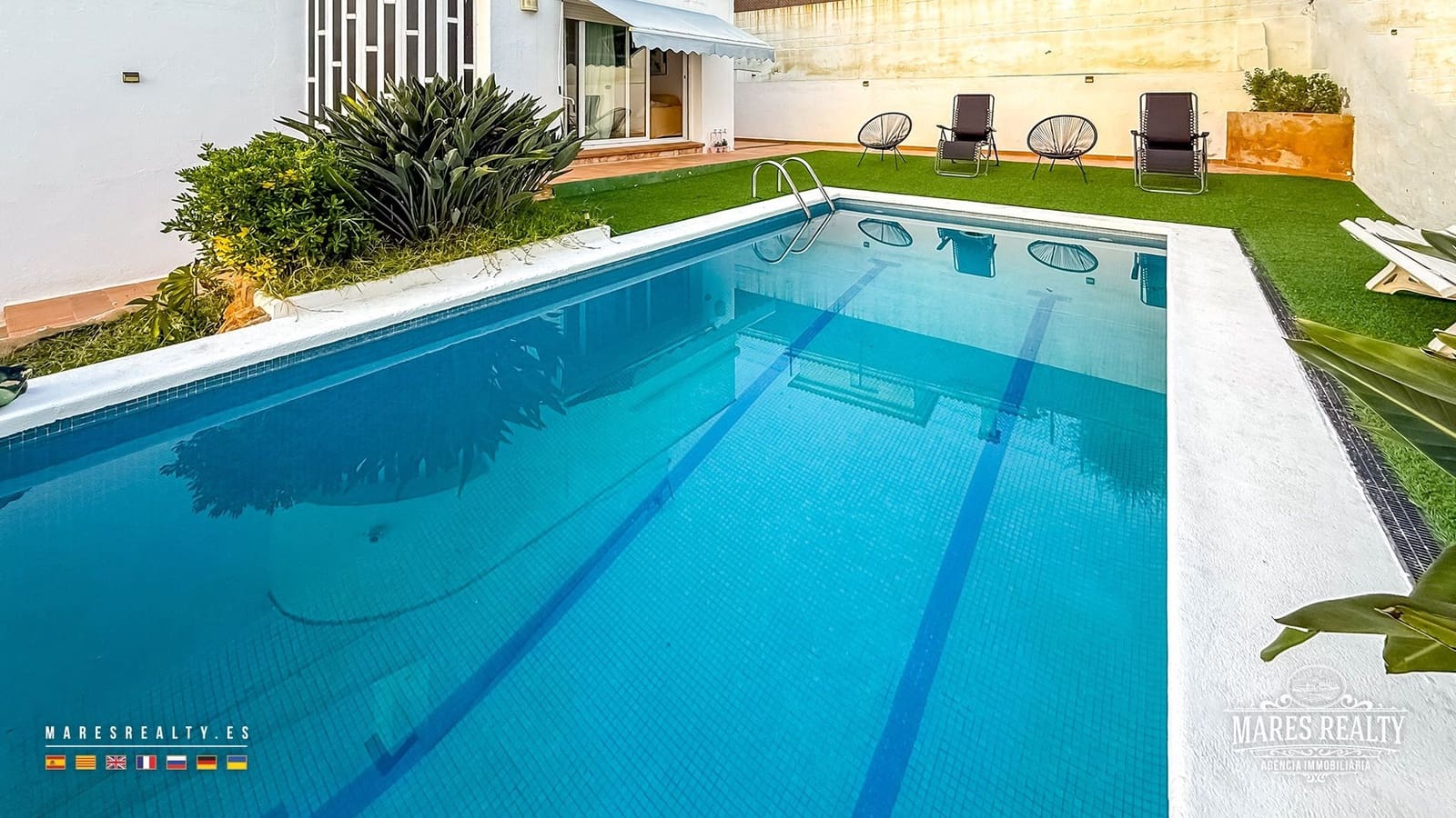 7 bedroom Villa for sale in Lloret de Mar with pool garage - € 530,500 (Ref: 10042461)