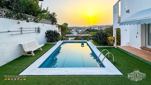7 sypialnia Willa na sprzedaż w Lloret de Mar z basenem garażem - 530 500 € (Ref: 10042461)