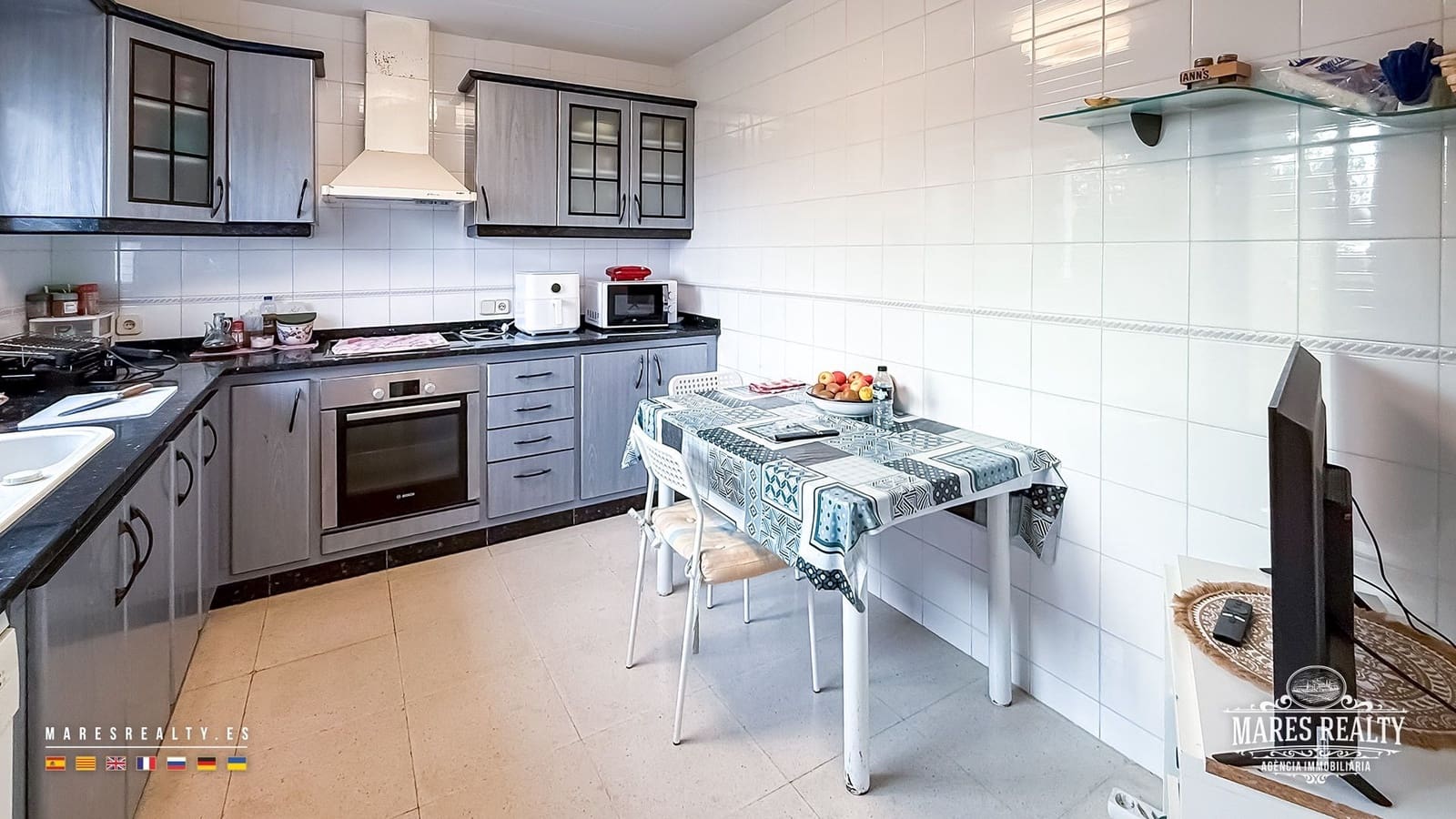 7 bedroom Villa for sale in Lloret de Mar with pool garage - € 530,500 (Ref: 10042461)