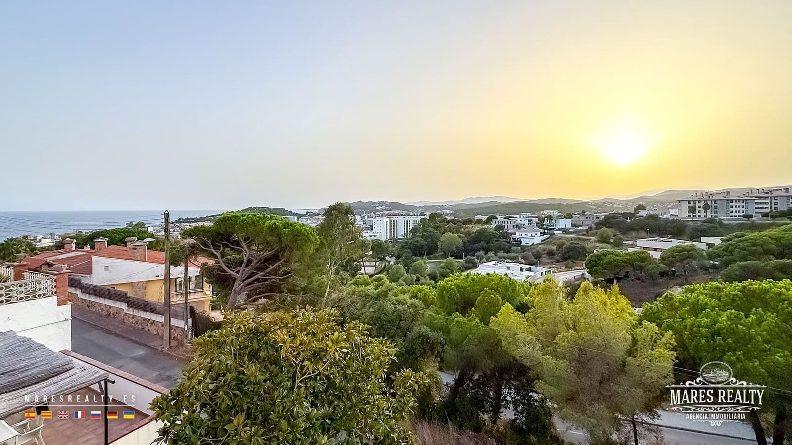 7 bedroom Villa for sale in Lloret de Mar with pool garage - € 530,500 (Ref: 10042461)