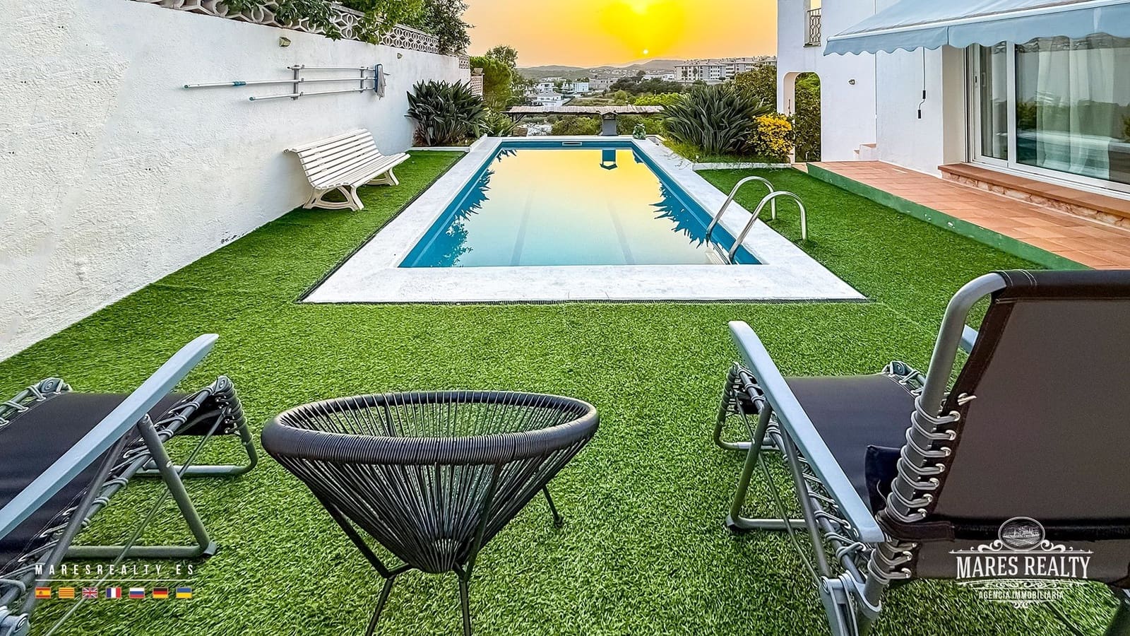 7 bedroom Villa for sale in Lloret de Mar with pool garage - € 530,500 (Ref: 10042461)