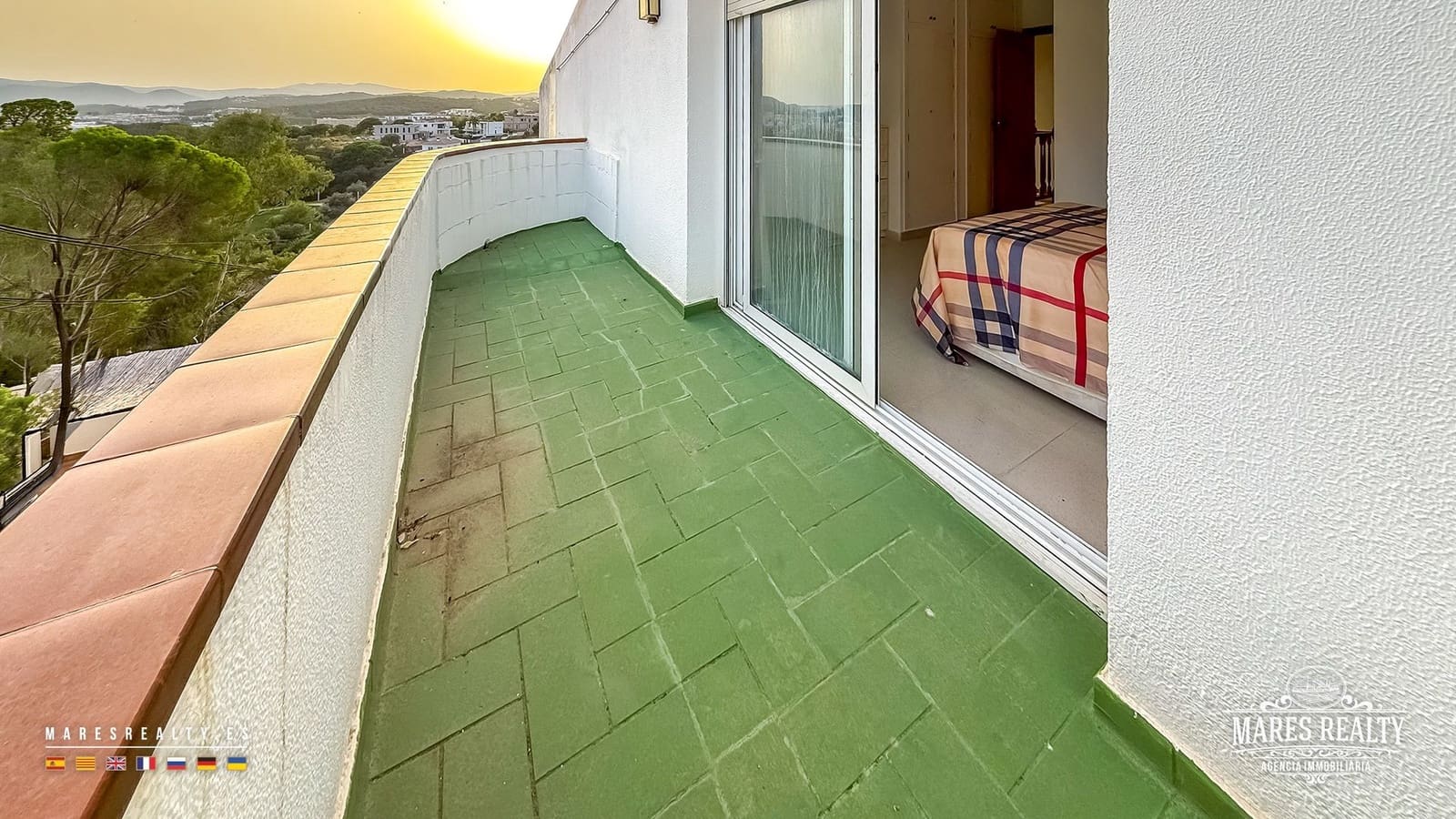 7 bedroom Villa for sale in Lloret de Mar with pool garage - € 530,500 (Ref: 10042461)