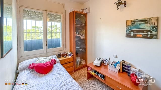 3 slaapkamer Villa te koop in Vidreres - € 255.000 (Ref: 10099637)
