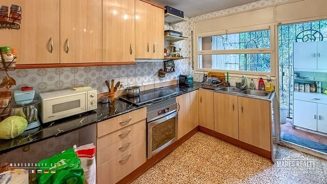 3 slaapkamer Villa te koop in Vidreres - € 255.000 (Ref: 10099637)