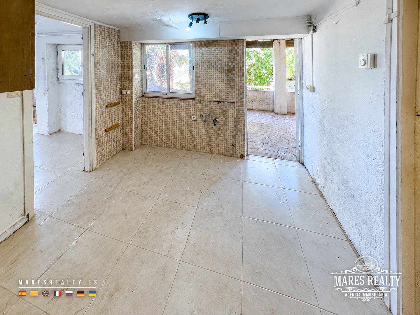 4 sovrum Villa till salu i Lloret de Mar med garage - 190 000 € (Ref: 10099638)