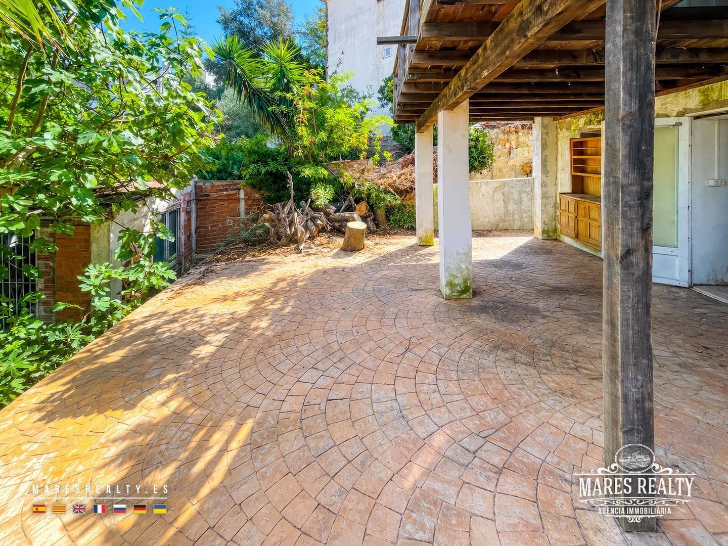 4 sovrum Villa till salu i Lloret de Mar med garage - 190 000 € (Ref: 10099638)