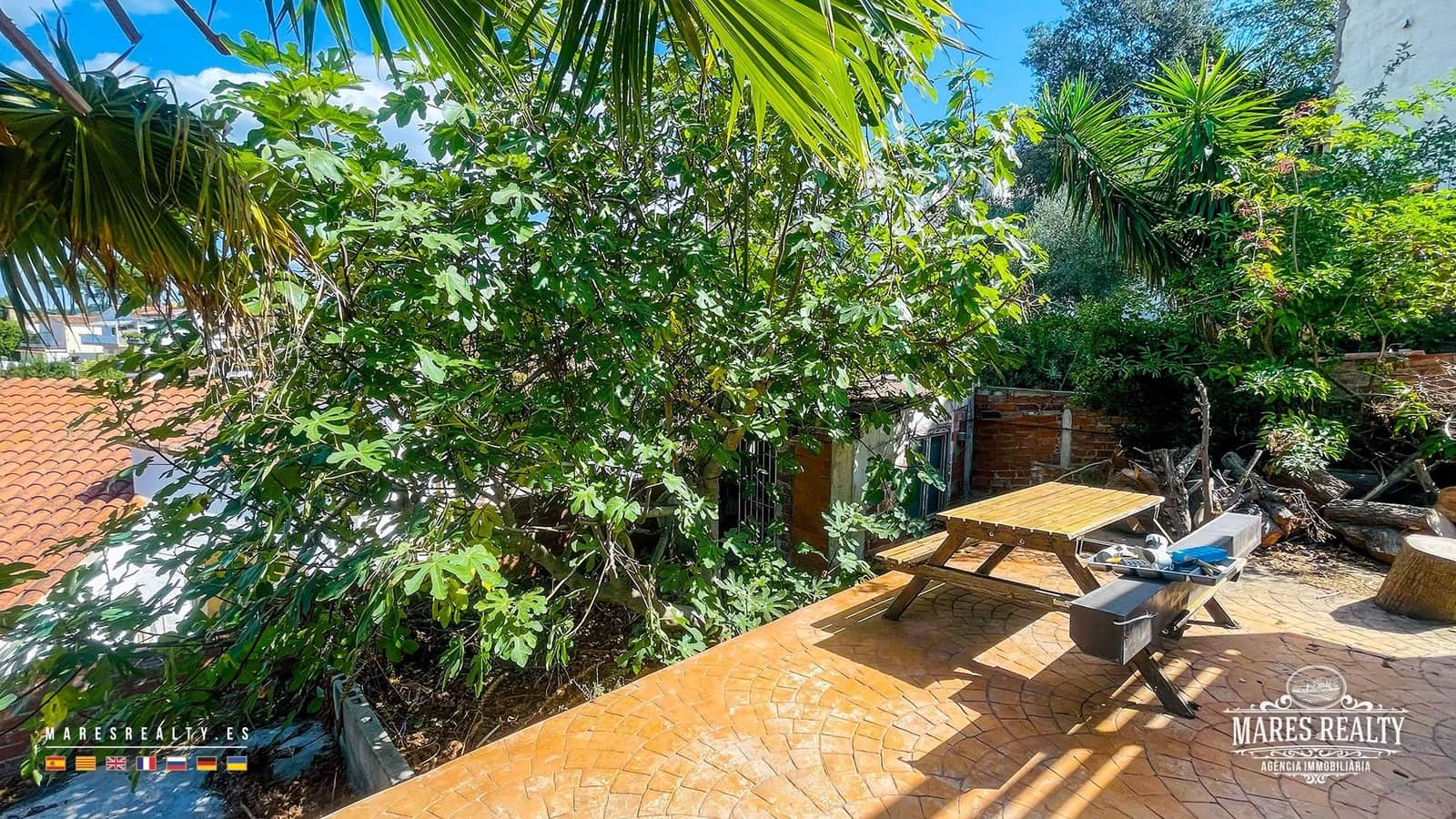4 sovrum Villa till salu i Lloret de Mar med garage - 190 000 € (Ref: 10099638)
