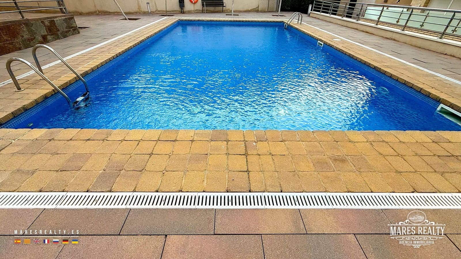 1 bedroom Flat for sale in Lloret de Mar with pool - € 185,000 (Ref: 10123377)