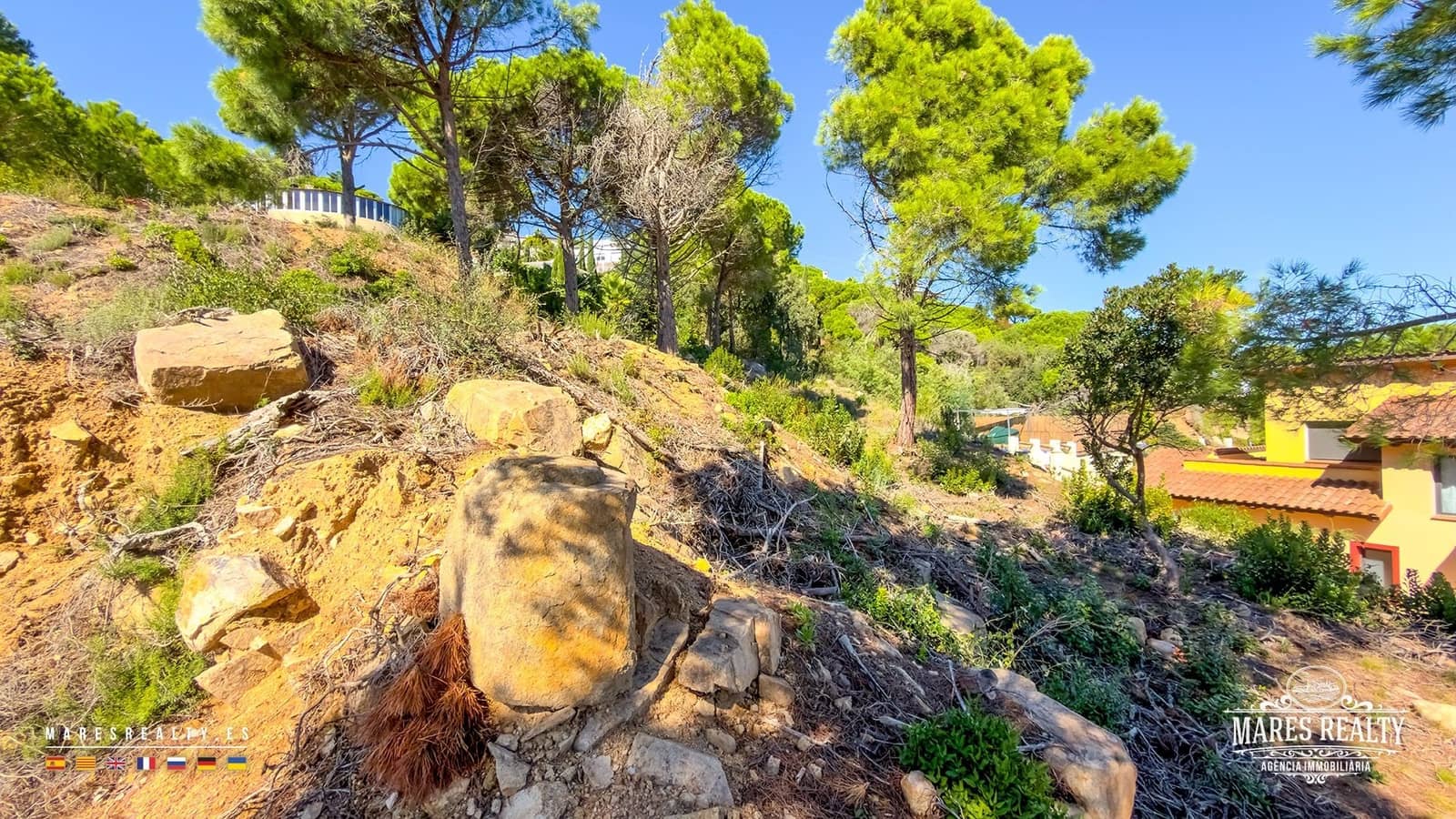 Rakentamaton maa myytävänä paikassa Lloret de Mar - 70 000 € (Ref: 10154561)