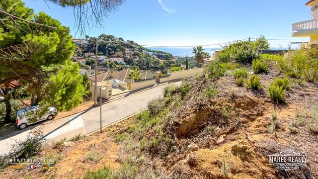 Rakentamaton maa myytävänä paikassa Serra Brava, Lloret de Mar - 70 000 € (Ref: 10154561)