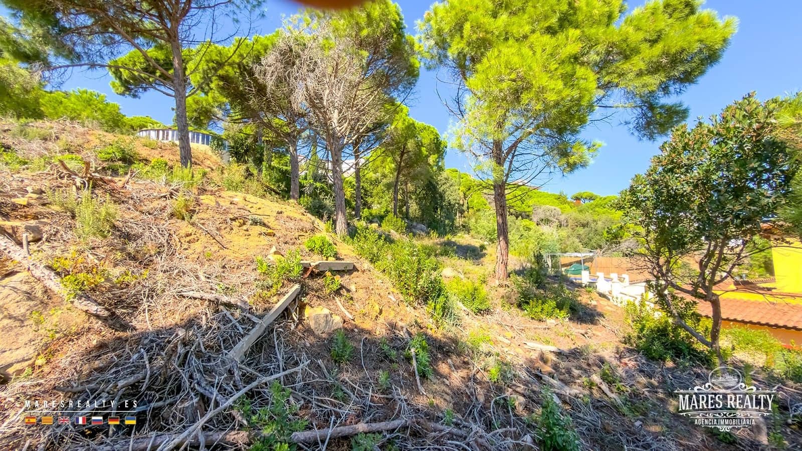 Rakentamaton maa myytävänä paikassa Lloret de Mar - 70 000 € (Ref: 10154561)
