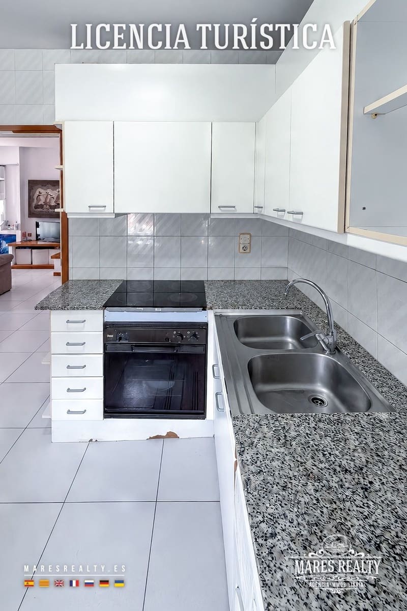 3 chambre Maison de Ville à vendre à Lloret de Mar avec piscine - 250 000 € (Ref: 10166059)