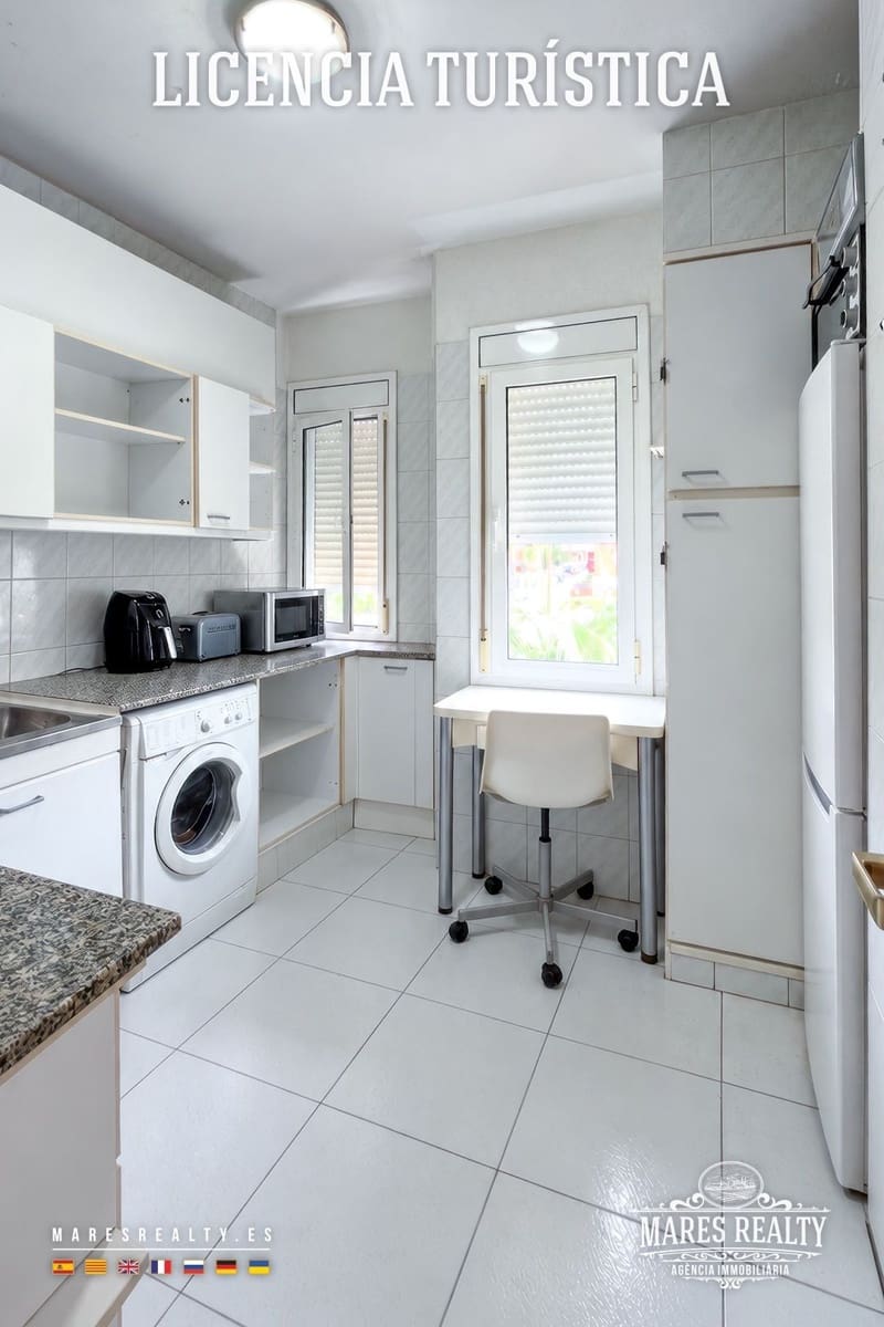 3 chambre Maison de Ville à vendre à Lloret de Mar avec piscine - 250 000 € (Ref: 10166059)