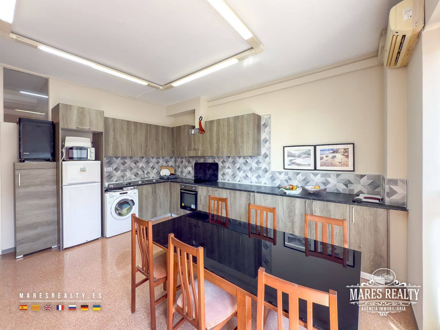 4 sypialnia Mieszkanie na sprzedaż w Lloret de Mar z garażem - 270 000 € (Ref: 10170496)