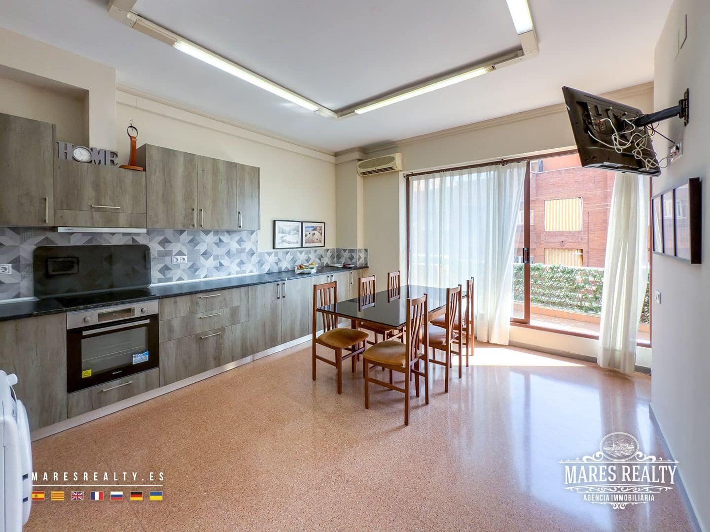 4 sypialnia Mieszkanie na sprzedaż w Lloret de Mar z garażem - 270 000 € (Ref: 10170496)