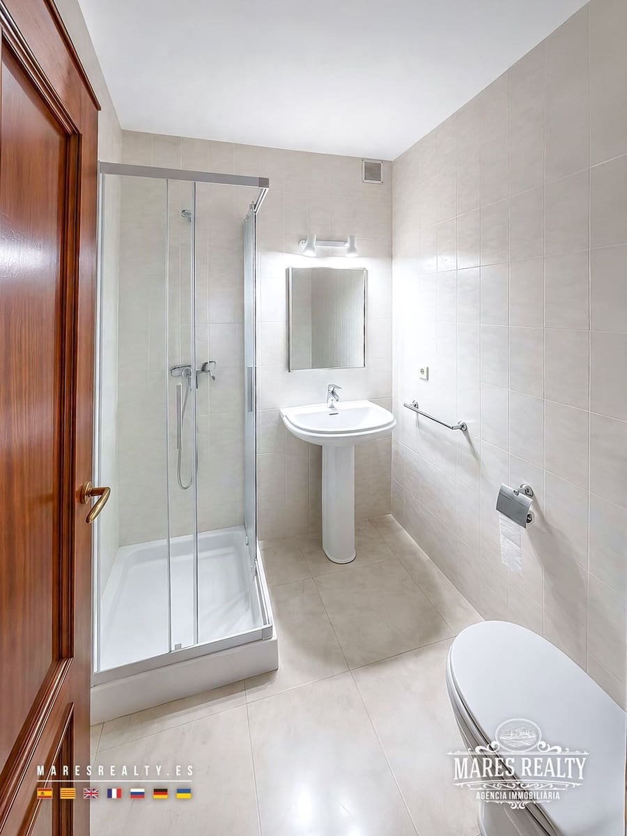 3 soverom Villa til salgs i Lloret de Mar med svømmebasseng garasje - € 1 500 000 (Ref: 10173136)