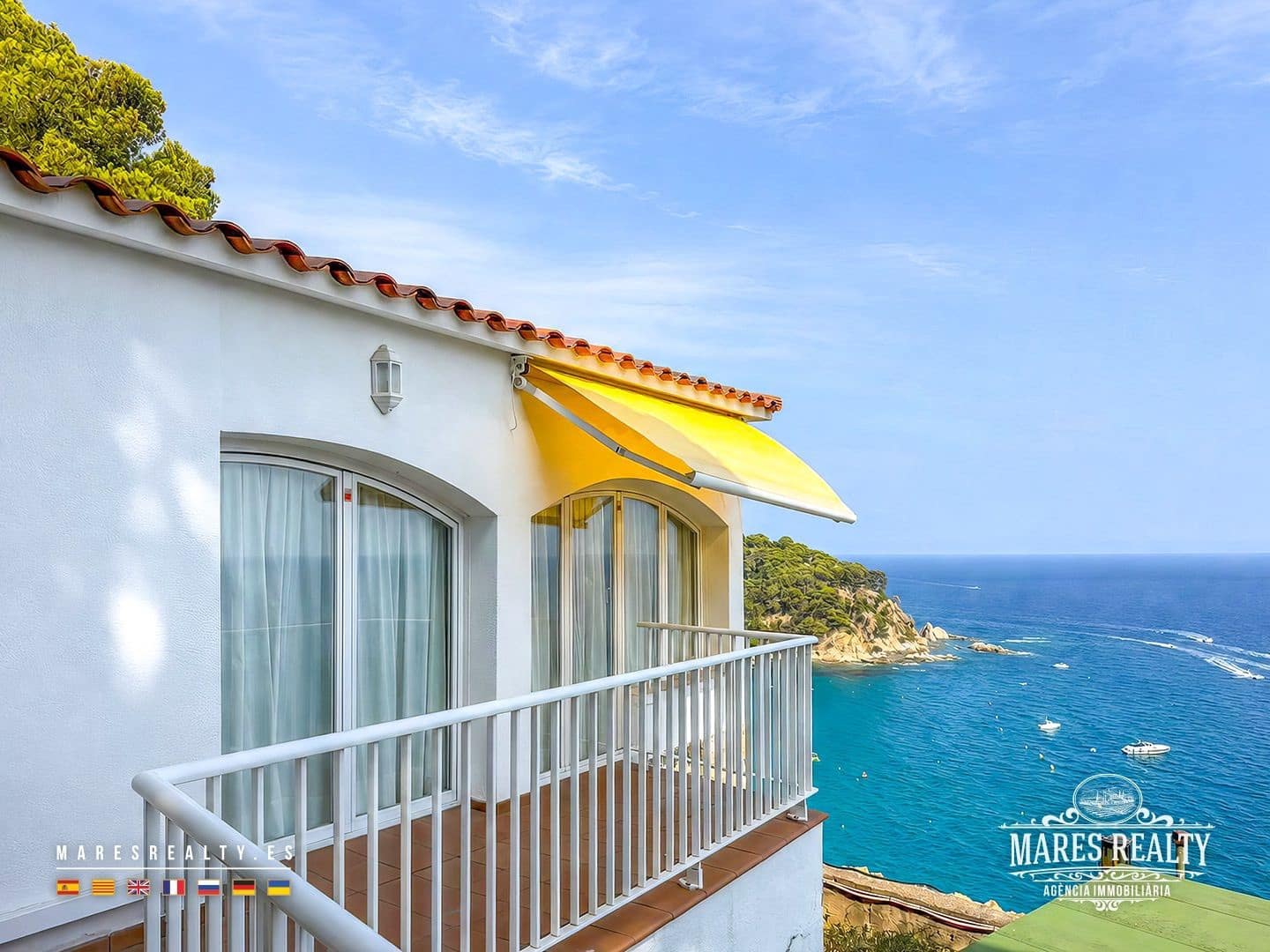 3 soverom Villa til salgs i Lloret de Mar med svømmebasseng garasje - € 1 500 000 (Ref: 10173136)
