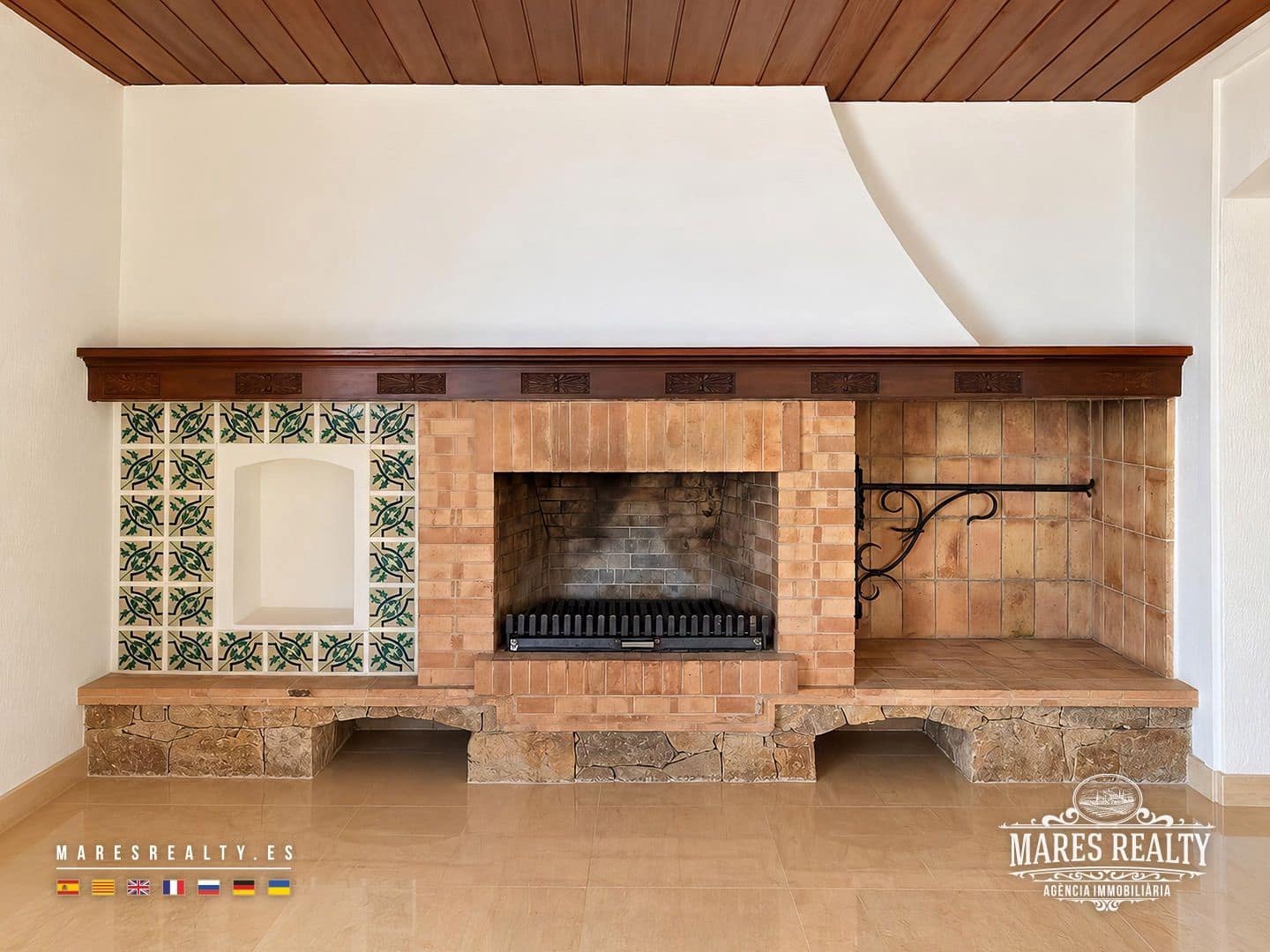 7 slaapkamer Villa te koop in Lloret de Mar met zwembad garage - € 4.200.000 (Ref: 10174337)
