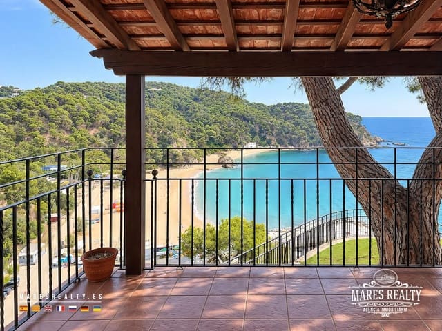 7 slaapkamer Villa te koop in Lloret de Mar met zwembad garage - € 4.200.000 (Ref: 10174337)