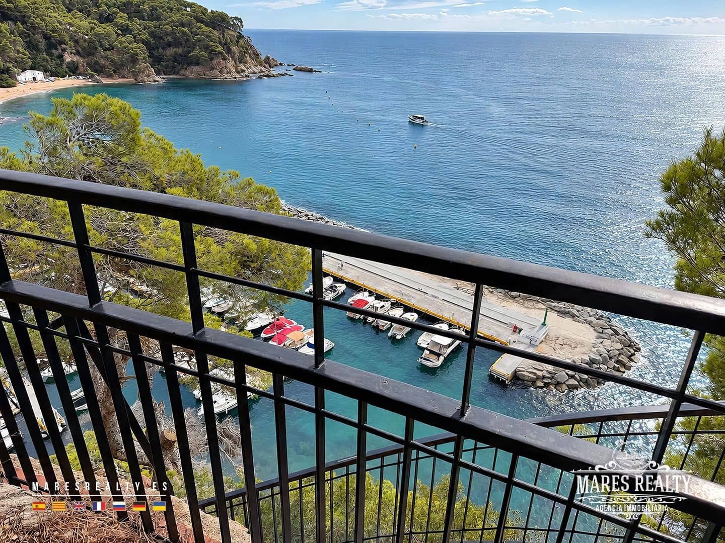 7 slaapkamer Villa te koop in Lloret de Mar met zwembad garage - € 4.200.000 (Ref: 10174337)