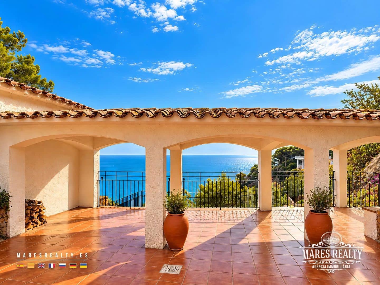 7 slaapkamer Villa te koop in Lloret de Mar met zwembad garage - € 4.200.000 (Ref: 10174337)