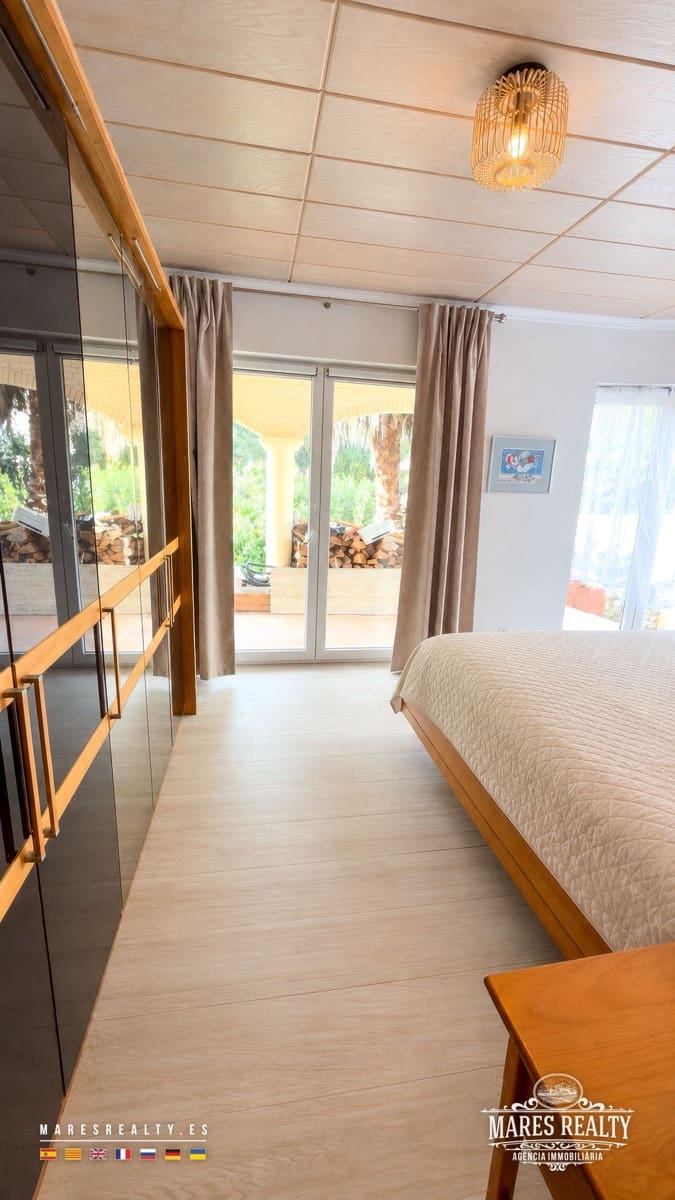 4 sypialnia Willa na sprzedaż w Vidreres z basenem garażem - 299 000 € (Ref: 10179870)