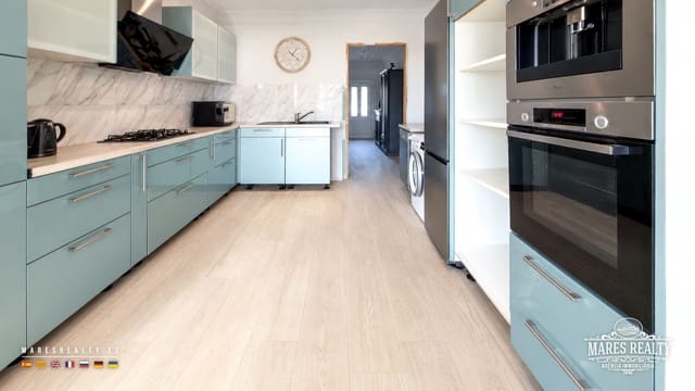 4 sypialnia Willa na sprzedaż w Vidreres z basenem garażem - 299 000 € (Ref: 10179870)