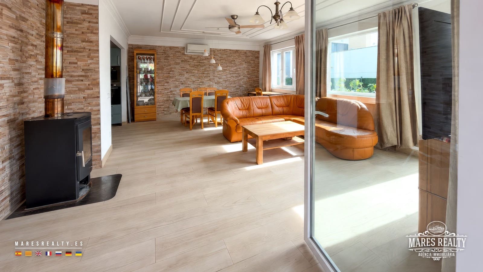 4 sypialnia Willa na sprzedaż w Vidreres z basenem garażem - 299 000 € (Ref: 10179870)