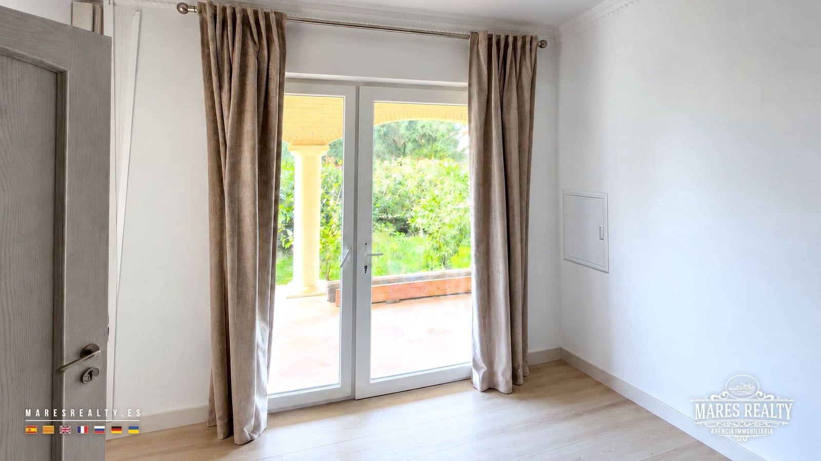 4 sypialnia Willa na sprzedaż w Vidreres z basenem garażem - 299 000 € (Ref: 10179870)
