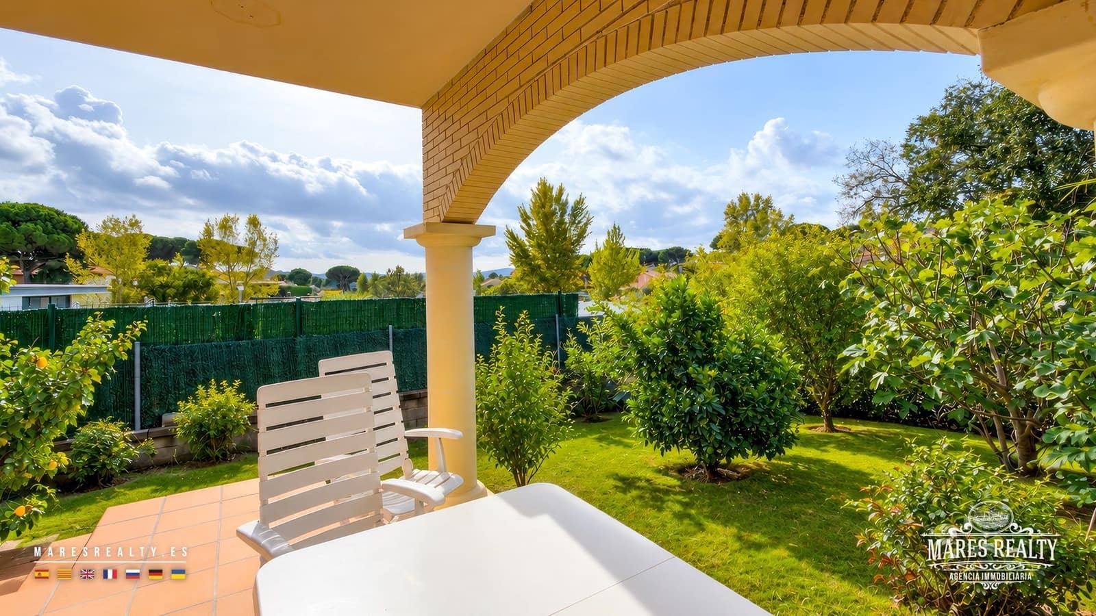 4 sypialnia Willa na sprzedaż w Vidreres z basenem garażem - 299 000 € (Ref: 10179870)