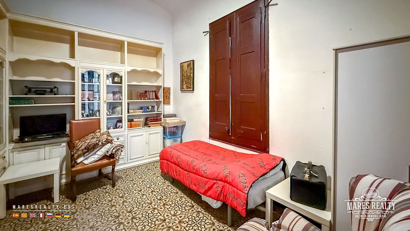 16 bedroom Villa for sale in Caldes de Malavella with garage - € 480,000 (Ref: 10179871)