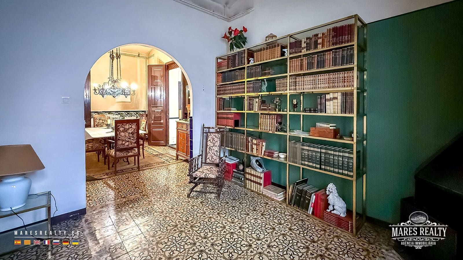 16 bedroom Villa for sale in Caldes de Malavella with garage - € 480,000 (Ref: 10179871)