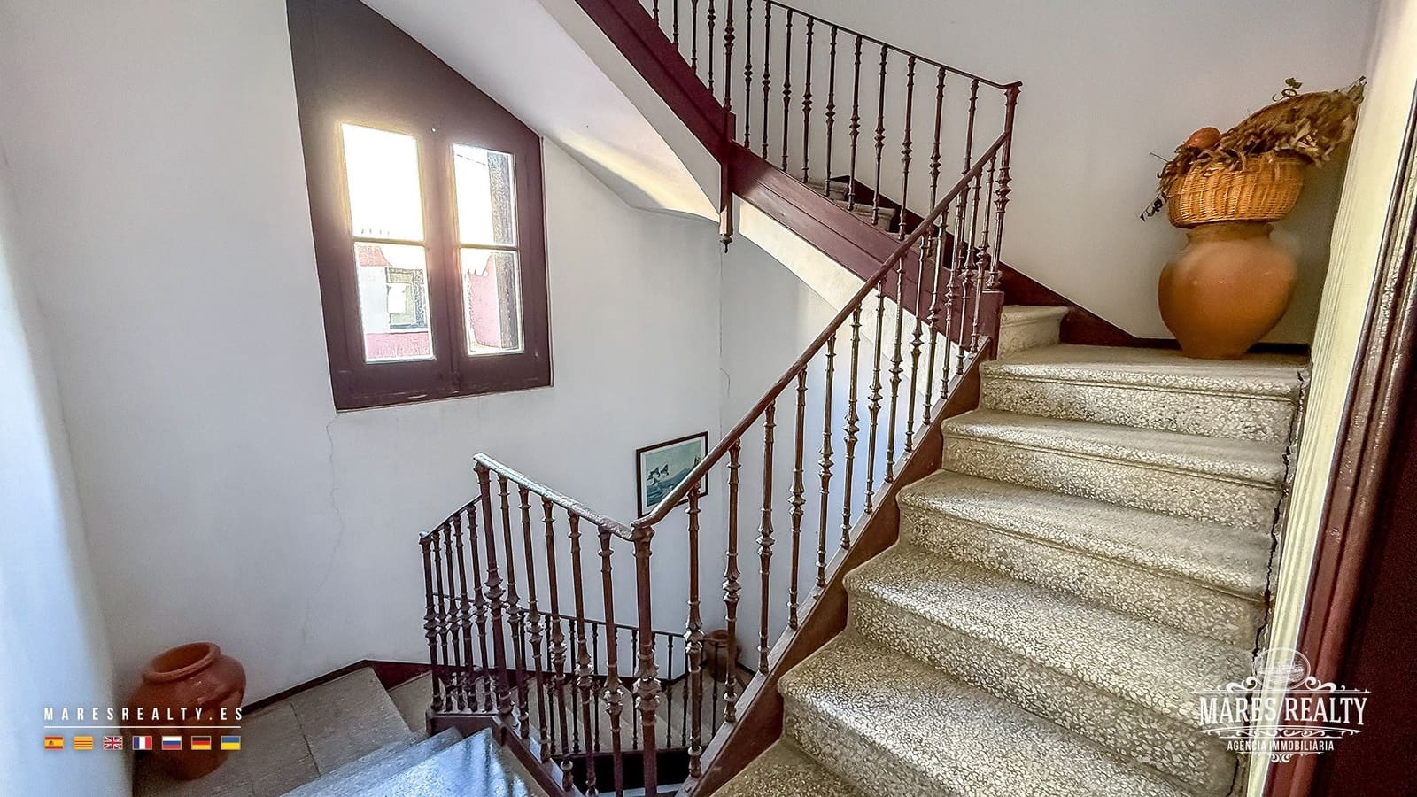 16 bedroom Villa for sale in Caldes de Malavella with garage - € 480,000 (Ref: 10179871)