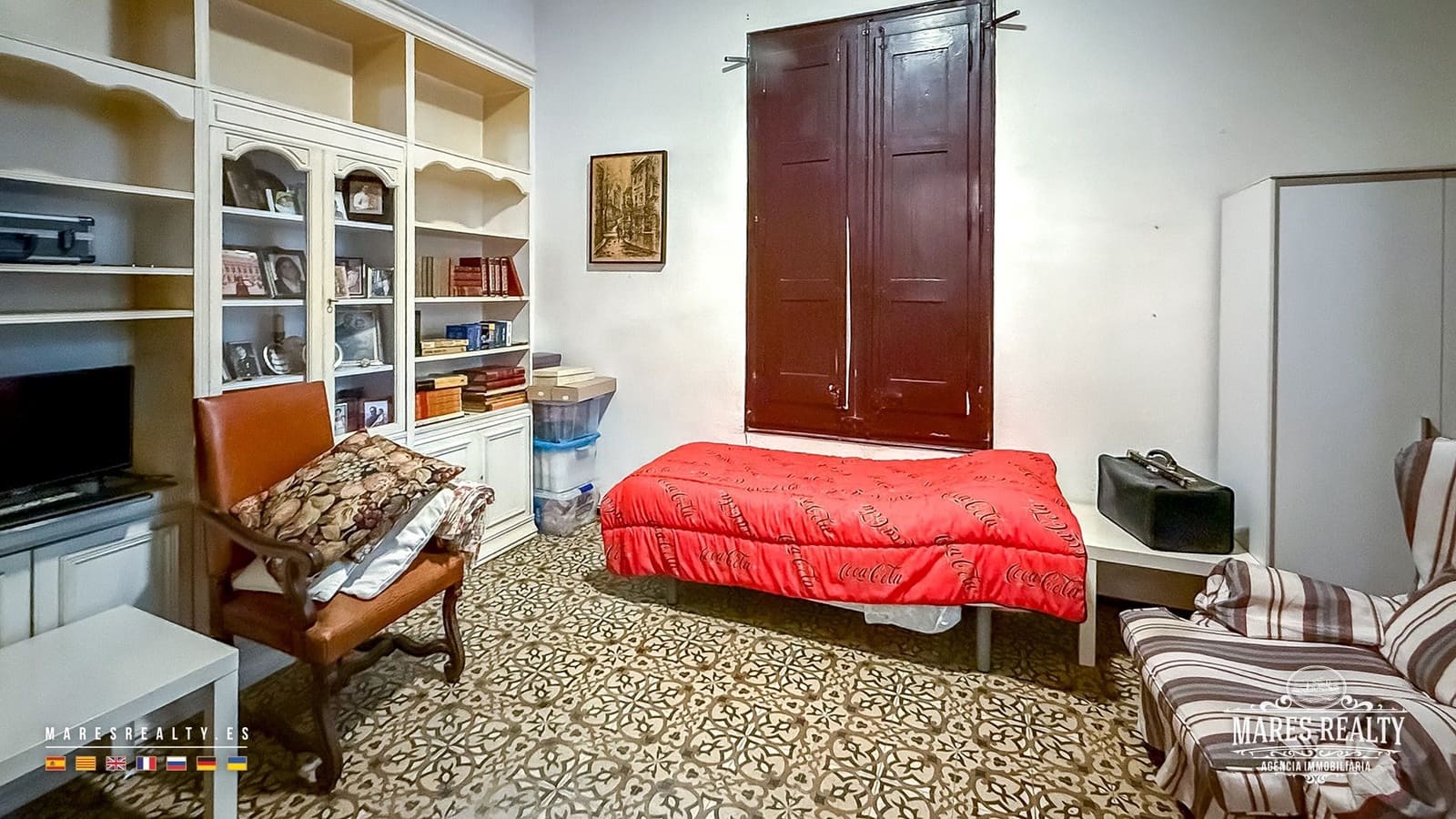 16 bedroom Villa for sale in Caldes de Malavella with garage - € 480,000 (Ref: 10179871)